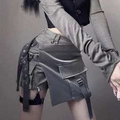 𝔇𝔢𝔱𝔞𝔦𝔩𝔰: Style: Techwear, Wasteland punk, CyberpunkMaterial: PolyesterQuantity: 1 pc The 'Dusty Moon' Grey Wasteland Punk Buckle Skirt is a one-of-a-kind skirt that features an earthy color, reflective fabric, and a wrap-up design. With the pocket, it can help you carry personal belongings. Enjoy free shipping with a purchase of over 80$ SkirtSIZE WAIST LENGTH HIPS 25 in 13 in 35 inM 27 in 13 in 36 inL 29 in 14 in 38 inItem measured by hands may have 1-2 in differences.SIZE WAIST LENGTH H Wasteland Outfit Aesthetic, Utilitarian Skirt, Wasteland Outfit, Techwear Skirt, Wasteland Fashion, Womens Techwear, Desert Outfit, Buckle Skirt, Reflective Fabric