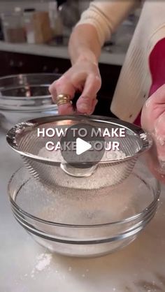 a person is making cake in a glass bowl on a counter top with the words, how to make cake hour