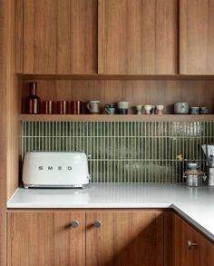 the kitchen counter is clean and ready for us to use