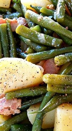 green beans, potatoes and ham are mixed together