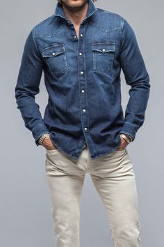 Roper Over-Dyed Western Snap Shirt In Dark Blue - AXEL'S Western Inspiration, Denim Outfit Men, Denim Outfits, Denim Shirt Men, Cashmere Jacket, Beige Pants, Outfit Grid, Create Shirts, Outfits Men