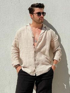 Bar Night Outfit, Smart Casual Menswear, Mens Shorts Outfits, Pants Outfit Men, Men Stylish Dress, Linen Shirt Men