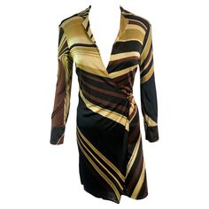 Gianni Versace F/W 2000 Wrap Plunged Geometric Print Dress IT 38 Fringe Coats, Versace Runway, Metallic Gold Dress, Versace Pink, Versace Couture, Geometric Print Dress, Leather Mini Dress, Metallic Dress, Gianni Versace