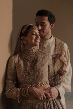 Wedding Aesthetic Couple, Bride Groom Photoshoot, Indian Wedding Pictures, Bride Groom Poses, Chikankari Lehenga, Indian Wedding Poses, Bride Photos Poses, Groom Photoshoot, Indian Handloom