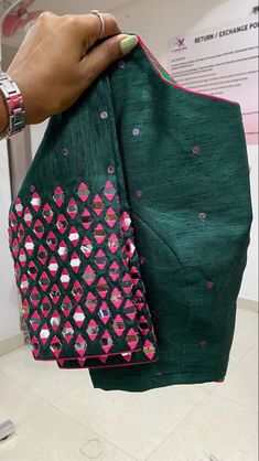 Simple Maggam Work Blouse, Simple Maggam Work, Worked Blouse, Saree Material, Mirror Work Blouse Design, Boat Neck Blouse Design, Maggam Work Blouse, Mirror Work Blouse