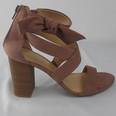 Lauren Conrad Strappy Girlfriend Mauve Dress Heels Size: 8.5 Color: Mauve Excellent Condition, Like New In Box Last Picture Shows Color Best Approximate Measurements In Pictures. I'm Happy To Answer Any Questions You May Have! Smoke-Free 5 - Shop With Confidence Offers Welcome Bundle And Save Fast Shipping New To Poshmark? Save $10 On Your Purchase Use Code Jstrabala At Sign Up. Discount Given By Poshmark For New Sign Ups. Thanks For Shopping! 8 Tags: Boho, Romance, Party, Coastal, Hippie, Peasant, Gypsy, Cottagecore, Garden Party, Shabby Chic, Wedding, Prom, Dance, Festival, Fall, Night Out, Heels, Bow, Concert Cottagecore Garden, Heels Bow, Fall Night, Dance Festival, Prom Dance, Dress Heels, Mauve Dress, Lc Lauren Conrad, I'm Happy