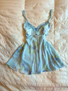 Thrifted Outfits, Model Outfits, Floral Outfit, Dope Fashion, Ball Gown Dresses, Cosplay Outfits, Dress And Heels