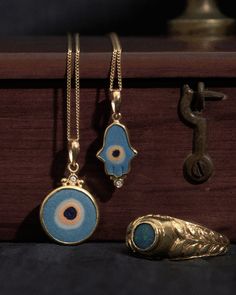 Turquoise blue ceramic hamsa necklace with evil eye. Protective talisman in 22k solid gold & diamond. Shop amulet hand pendant handcrafted in Istanbul. Laurel Branch, Gemstone Properties, Hamsa Necklace, Amulet Necklace, Branch Design, Gold Signet Ring, Sparkling Diamond, Necklace Craft, Ceramic Pendant