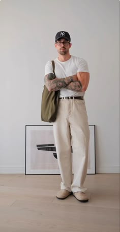 Mens Spring Fashion 2024, Bangkok Street Style, Men’s Spring Outfits, Beige Pants Men, Trendy Boy Outfits, Spring Outfits Men, Beige Pants, Wedding Outfit Men