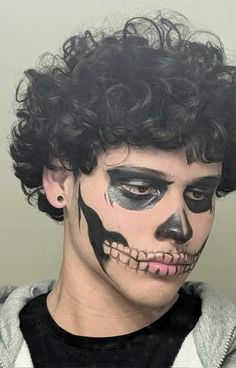 #halloween #makeup Men’s Halloween Skull Makeup, Skull Make Up Boy, Clown Makeup Looks Men, Halloween Men Face Paint, Men’s Skull Makeup, Men’s Skeleton Makeup Easy, Skeleton Makeup On Men, Halloween Guy Makeup, Skeleton Boy Makeup