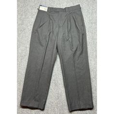 Stafford Essentials Dress Pants Mens Size 36x29 Charcoal Plaid Classic Fit New Please Review Pictures Of Measurements To Ensure Proper Fit. Brand: Stafford Style: Dress Pants Color: Charcoal Plaid Waist: 33 In Inseam: 28.5 In Sold As Pictured. Thanks For Looking! Please Feel Free To Offer On Multiple Items And Also Take Advantage Of Combined Shipping! Check Back Regularly As New Items Are Added Daily. Gray Flat Front Bottoms With Welt Pockets, Classic Big And Tall Workwear Bottoms, Classic Big And Tall Bottoms For Workwear, Classic Gray Dress Pants With Pockets, Gray Semi-formal Dress Pants With Pockets, Classic Formal Bottoms For Big And Tall, Classic Formal Big And Tall Bottoms, Gray Formal Dress Pants With Pockets, Formal Gray Dress Pants With Pockets