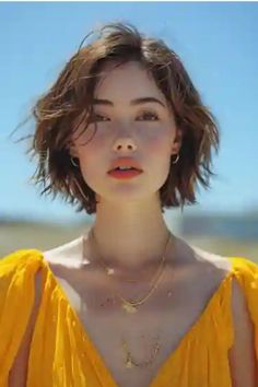 Short Hairstyles Women Thick Hair, Short Haircut Chin Length, Chin Length Hair For Fine Hair, Chin Length Hairstyles For Thick Hair, Short Haircuts Women 2024, Haircut For Short Neck, Chin Length Wolf Cut, Ear Length Hair With Bangs, Chin Length Hair Round Face Short Bobs Haircuts For Women