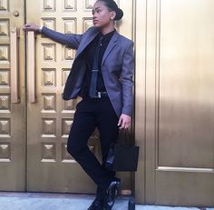 Lesbians In Suits, Tomboy Formal Outfits, Black Lesbian Fashion, Masc Style, Female Suits, Tomboyish Outfits, Lesbian Suit, Stylish Business Outfits, Gender Expression