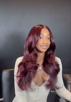 Pelo Color Vino, Frontal Wig Hairstyles, Hair Twist, Hairstyle Tutorials, Long Hairstyle, Dyed Hair Inspiration, Twist Styles, Birthday Hair, Protective Hairstyles Braids