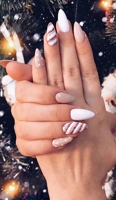 Christmas Nail Colors, Winter Nails Acrylic, Almond Acrylic Nails