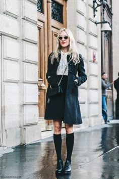 Black And White Outfit, Street Style 2016, Miu Miu Shoes, Collage Vintage, Looks Street Style, Shoes Outfit