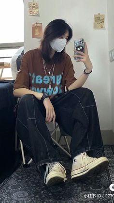 Tomboy Girly Outfits Style, Masc Korean Girl, Chinese Tomboy Outfits, Masc Street Wear Women, Tomboy Korean Girl, Masc Girl Aesthetic, Masculine Outfits For Women Casual, Masculine Aesthetic Outfits, Casual Masc Outfits