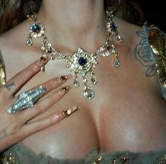 Monica Bellucci, Halsey, Dream Jewelry, Jewelry Inspo, Rwby, Pretty Jewellery, Style Outfits