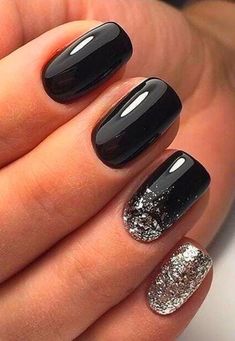 Black Nails Design, Colour Tip Nails, Nail Color Trends, Short Gel Nails, Nail Colors Winter, Short Square Nails, Black Nail Designs, Homecoming Nails