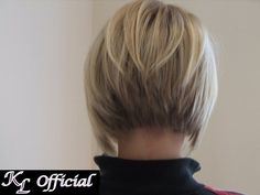 stacked inverted bob Back Of Bob Haircut, Bob Haircut Back View, Short Angled Bobs, Kort Bob, Angled Bob Haircuts, Inverted Bob Hairstyles, Stacked Bob Hairstyles, Stacked Bob, Haircut Pictures