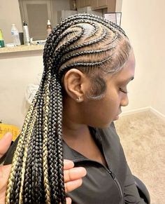 Cornrows With Skunk Stripe, Braided Hairdo, Quick Natural Hair Styles, Box Braids Hairstyles For Black Women, Cute Braided Hairstyles, Braids Hairstyles Pictures, Cute Box Braids Hairstyles