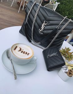 Ysl Bag Collection, Ysl Lou Bag, Ysl Lou Lou Bag, Lou Lou Ysl Bag, Stayl Girl, Dior Cafe, My Style Bags, Kaftan Designs