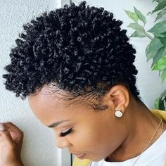 Low Cut Hairstyles For Ladies, Short Twists Natural Hair, Summer Hairstyles For Straight Hair, Short Natural Styles, Low Cut Hairstyles, Ideas For Hairstyles, Tv Case