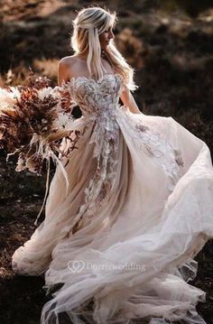 Outdoor Sweetheart Tulle Flowy Applique Backless Wedding Dress - Dorris Wedding Dresses Romantic, Wedding Dress Guide, Pretty Wedding Dresses, Boho Wedding Dress Lace, Dress Guide, Backless Wedding, Dream Wedding Ideas Dresses, Bohemian Wedding Dress, Backless Wedding Dress