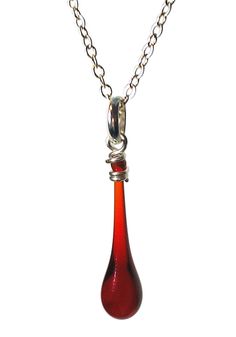 A pendant necklace is the perfect low-key compliment to dress up your everyday wardrobe. Droplet Necklace, Red Pendant, White Jewelry Box, Translucent Glass, Poppy Red, Snake Necklace, Garnet Pendant, Red Necklace, Eco Friendly Jewelry