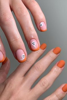 Halloween Nails Diy Ghost, Fun Simple Nails, Spooky Nail Designs, Spooky Nail, Holloween Nails, Halloween Nails Easy, Halloween Acrylic Nails, Cute Halloween Nails