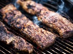 Skirt Steak Recipe, Skirt Steak Fajitas, Marinated Skirt Steak, Grilled Beef Recipes, Skirt Steak Recipes, Grilled Skirt Steak, Champagne Vinegar, Pork Rib Recipes