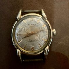 This Is A Wonderful Retro Piece. Men’s Watch Pictures Shown Without Band But Will Include A Band With Sell Watch Pictures, Picture Show, Accessories Watches, Mens Accessories, Man Shop, Band, Gold, Color