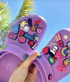 Crocs And Jibbitz, Jibbitz Ideas, Cool Crocs, Crocs Aesthetic, Crocs With Charms, Purple Crocs, The Dubai Mall, Crocs Ideas