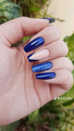 Black Nails With Glitter, February Nails, Blue Acrylic Nails, Nails Design With Rhinestones, Prom Nails, Square Nails, Green Nails, Nude Nails