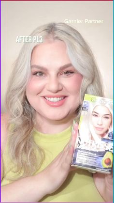 Achieve Cool Platinum with Garnier Ultra Color Charcoal Bleach PL3. Formulated with pure charcoal and a blend of 5 fruit oils, this neutralizing bleach formula achieves a high blonde impact in just one step. #GarnierPartner @maryandpalettes Color Rubio, Permanent Hair Dye, Heatless Curls, Short Hair Tutorial, Hairstyle Look, Nourishing Hair, Hair Care Routine