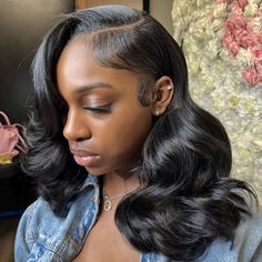 Body Wave See In With Leave Out, Side Part Sew In Shoulder Length, Short Curly Sew In Hairstyles, Senior Picture Hair Ideas Hairstyles, Wavy Bob Sew In, Short Wand Curls Black Hair, Side Part Quick Weave With Leave Out With Curls, Short Leave Out Sew In, Curled Sew In