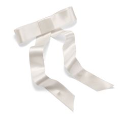 This delicate silk bow was crafted exclusively for Priyanka Chopra to wear to the MET Gala 2023 - Karl Lagerfeld: A Line of Beauty. With its exquisite petite design, this bow will add an air of sophistication to any ensemble. Available in ivory and black, the Priyanka Bow is sure to be admired. The Met Gala 2023, A Line Of Beauty, Black Tie Optional, Glam Boho, Halo Headband, Headband Jewelry, Cocktail Jewelry, The Met Gala, Silk Bow