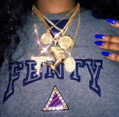 Gold Necklaces, Rihanna, Body Jewelry, Gold Chains