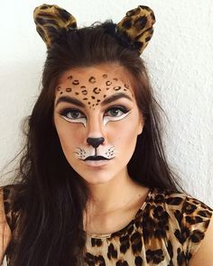 Leopard Makeup Halloween, Simple Cat Makeup, Tiger Makeup, Cat Halloween Makeup, Leopard Makeup, Deer Makeup, Halloween Make-up Looks