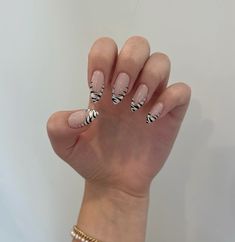 Zebra print nails, french tip, black, white Brown Zebra French Tip Nails, Tiger Stripe French Tip Nails, White French Tip Nails With Black Design, Pink And White Zebra Nails, Black Biab Nail Designs, Zibra Paint Nail Art, Zebra And Cheetah Nails, Zebra Almond Nails, Nail Ideas Black French Tip