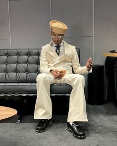 jupiter hour | Instagram Met Gala Outfits, Street Style Outfits Men, Street Fashion Men Streetwear, Pharrell Williams, Suit Fashion, Mens Streetwear, Fashion Killa, Rappers