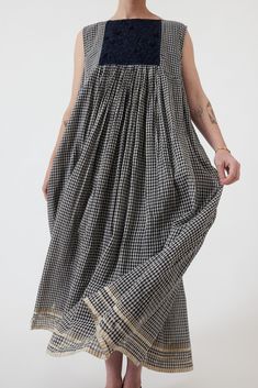 An easy-to-wear gingham sleeveless dress with a rounded neckline and empire waist featuring delicate gathers at the front and back. Detailed with an embroidered silk panel, hidden side seam pockets and soft cotton lining. Made in Japan100% Cotton + 100% Silk PanelDry Clean Eve is 165cm tall, wears an AU Size 8 and is w One Size Fit All Dresses, Ropa Shabby Chic, Gathered Dress, Check Dress, Fashion Mistakes, Rounded Neckline, Gingham Check, Fashion Design Clothes, Japan Fashion