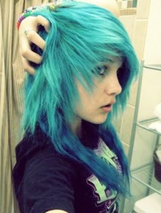 Soul Stealer, Heir Style, Soft Grunge Hair, Colour Hair, Teal Hair, Emo Girl, Gorgeous Hairstyles