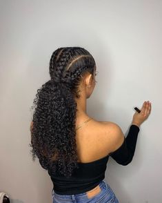 4 Cornrows, Weave Cornrows, Cornrows With Weave, Cabello Afro Natural, Weave Hairstyles Braided, Braided Ponytail Hairstyles, A Pony, Braids With Curls