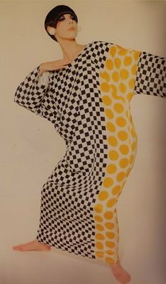 Peggy Moffitt for Rudi Gernrich, 1960s. Rudi Gernreich 1960s, Pixie Bobs, 60s Outfits, Chess Design, Dress Jackets