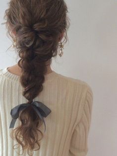 Messy Braid, Loose Braids, Penteado Cabelo Curto, French Manicure, Aesthetic Hair, Hair Dos, العناية بالشعر, Braid Styles, Pretty Hairstyles