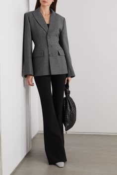 Grey Blazer Women, Grey Blazer Outfit, Lawyer Outfit, Blazer Outfits For Women, Womens Suits Business, Gray Blazer, Dressy Pants, Woman Suit Fashion