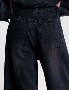 FINAL SALEBlack washed denim high-waisted jeans with wide leg . Brand Pixie Market 100% cotton denimBaggy fit High waist Wide leg Size S waist 26.5", hips 36.5"Size M waist 28.5", hips 38.5"Size L waist 30.5", hips 40.5'"Length 42"Model is wearing a size small and model's height is 5.9/ 175 cm