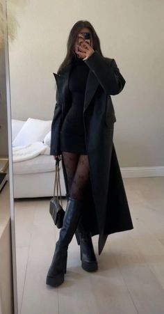 40s Mode, Stil Elegant, Neue Outfits, Looks Black, Coat Outfits, Mode Inspo, Date Outfits