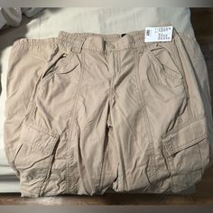 Nwt. Size 4 Cargo Pants From H&M Cargo Pants Color, Tan Cargo Pants, Pants Color, Cargo Pants, Pant Jumpsuit, Straight Leg, Pants For Women, Size 4, Pants